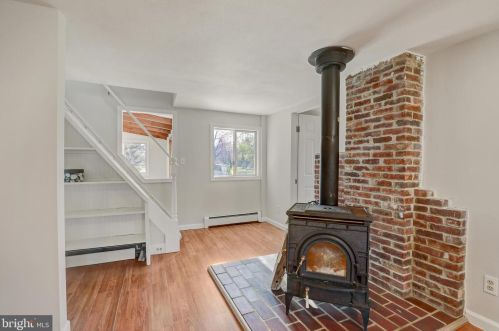 47 Ribsam St, Trenton NJ  08619-3627 exterior