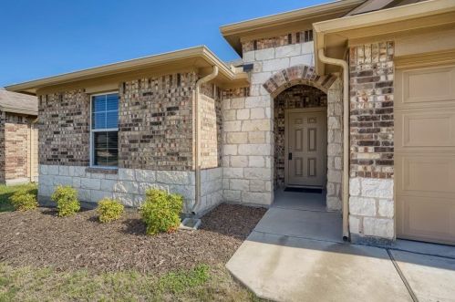 11820 Jamie Dr, Webberville, TX 78653-5094
