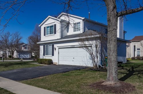 7385 Korbel Dr, Gurnee, IL 60031-5614