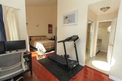 227 Coffman St, Anaheim CA  92805-7100 exterior