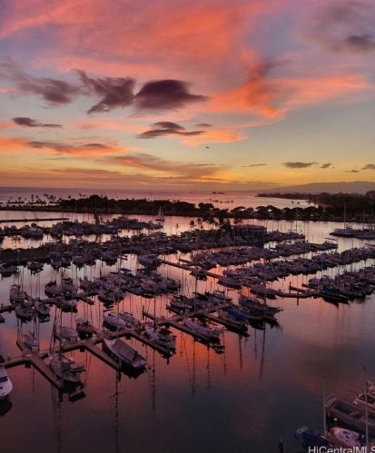 1765 Ala Moana Blvd, Honolulu HI  96815-1435 exterior