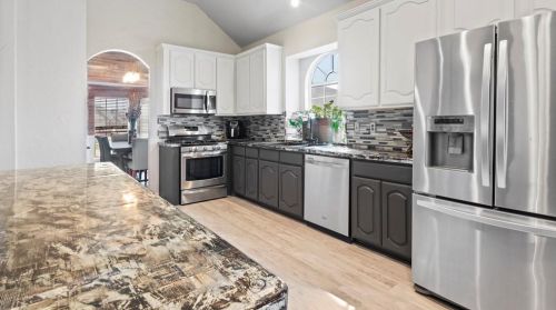 5845 Fathom Dr, Fort Worth TX  76135-7014 exterior