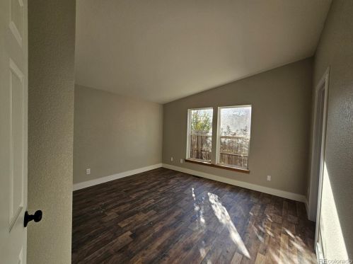 215 Valdai St, Denver CO  80603-5770 exterior