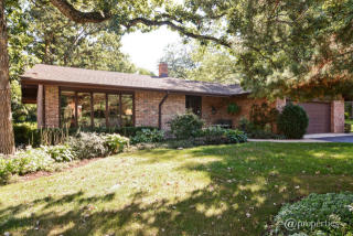 133 Briarwood Ln, Palatine, IL 60067-7501