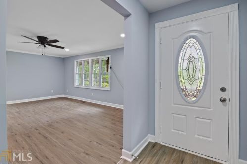 3824 Adamsville Dr, Atlanta GA  30331-3709 exterior