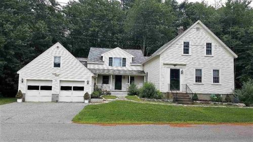 9 Little Bay Road Ext, Portsmouth, NH 03801-2738