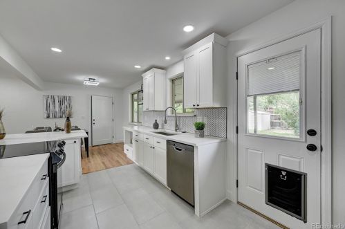 2045 Xavier St, Denver CO  80219-5048 exterior