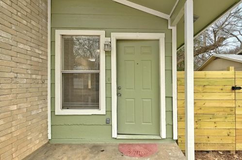 910 Bret Ln, Austin, TX 78721-3646