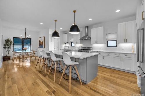 1633 Monroe St, Denver CO  80206-1826 exterior