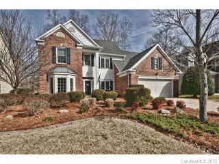 8806 Glade Ct, Huntersville, NC 28078-5136