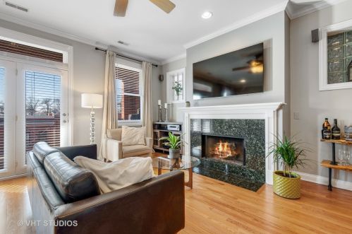 1814 Belmont Ave, Chicago, IL 60657-2036