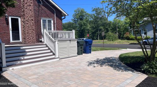 1421 Edgewood Ave, Tinton Falls NJ  07712-4807 exterior