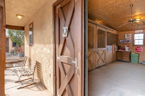 1821 Dammeron Vly, Saint George UT 84783-5156 exterior