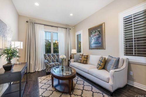 18 Shadybend, Irvine CA  92602-0844 exterior