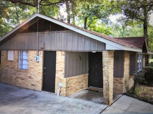 602 Reverse St, Conroe TX  77301-1210 exterior