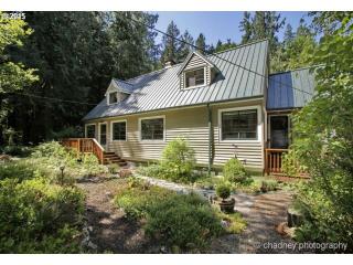 27437 Marion Rd, Rhododendron, OR 97049-0179
