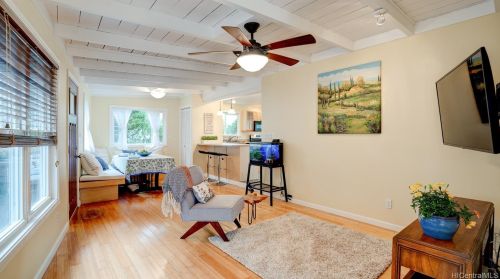 3077 Woolsey Pl, Honolulu HI  96822-1569 exterior