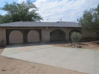 11076 10 Ave, Hesperia CA  92345-2368 exterior