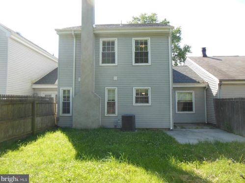 68 Hancock St, Auburn, NJ 08085-1525