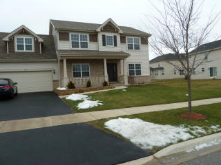 802 Mystic Ln, Romeoville, IL 60446-5808