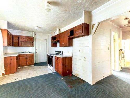 2778 Harlan Dr, Atlanta GA  30344-3761 exterior