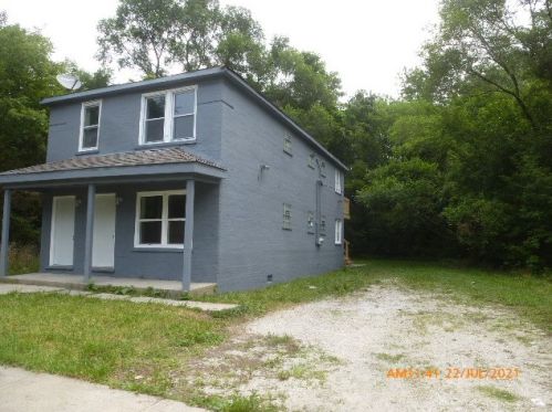 13537 Monticello Ave, Robbins IL  60472-1523 exterior