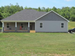1048 Heim Rd, Rutledge, TN 37861-4523