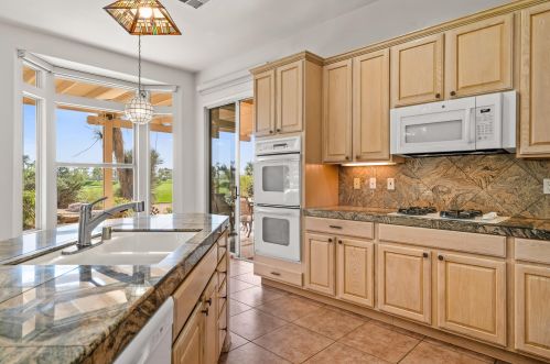 44070 Royal Troon Dr, Indio, CA 92201-2798