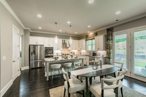 4215 Carver Dr, Atlanta GA  30360-2546 exterior