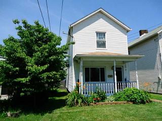 144 Lyon Ave, Rochester, PA 15074-1412