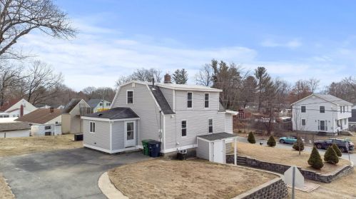 72 Hobart St, Nashua, NH 03060-5337