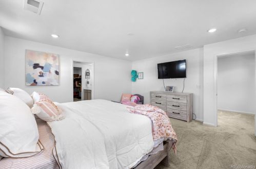 9254 Sedalia St, Denver CO  80022-8853 exterior