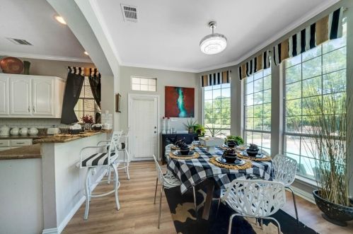 1120 Wishing Wl Ct, Cedar Hill TX 75104-8255 exterior