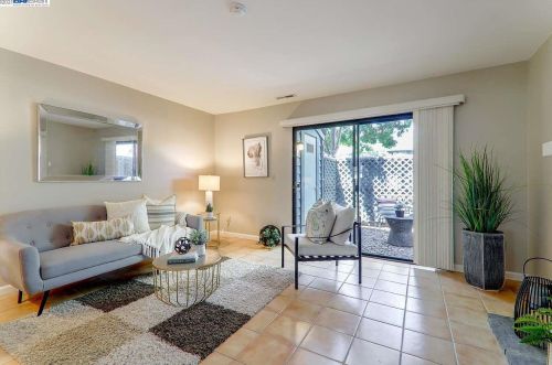 6090 Joaquin Murieta Ave, Newark, CA 94560-5462