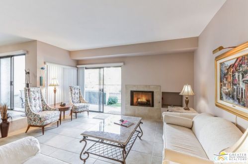626 Consuelo Dr, Palm Springs, CA 92262-6481