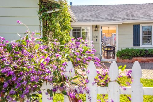 1346 Camino Trillado, Carpinteria, CA 93013-1539