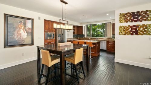 5049 Scholarship, Irvine, CA 92612-5695