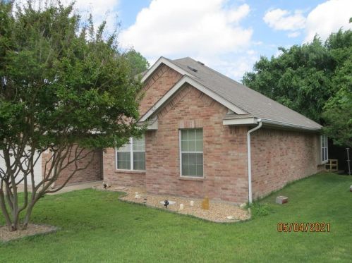 714 Mr Haney Dr, Midlothian TX  76065-2568 exterior