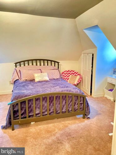 1901 63rd St, Philadelphia PA 19151-2607 exterior