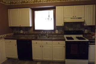 10 Plum Ct, Flemington, NJ 08822-3007