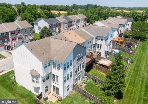 90 Eldon Dr, Charles Town, WV 25414-5507