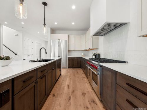 1060 Steele St, Denver CO  80206-3420 exterior