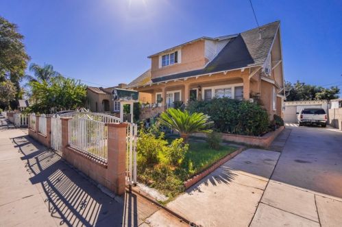928 Mcfadden Ave, Santa Ana, CA 92707-1114