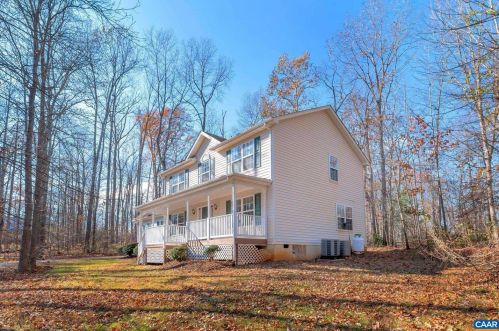 9155 Thumper Ln, Gordonsville, VA 22942-7576
