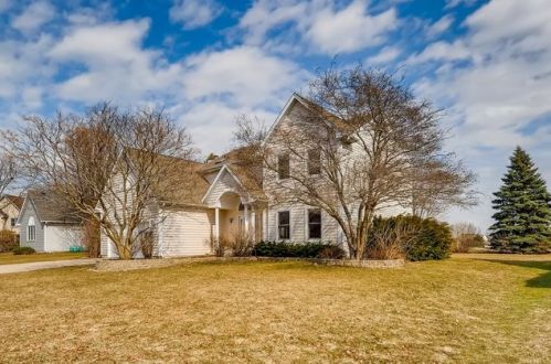 1425 Darlington Ct, Barrington Hills, IL 60102