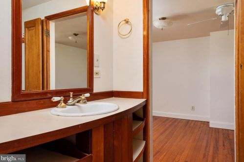 6482 Shady Side Rd, Shady Side MD 20764-9715 exterior