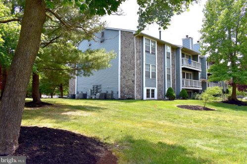 164 Kenwood Dr, Erial, NJ 08081-4204