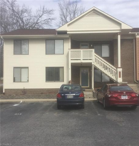 306 Davidson St, High Point, NC 27263-3075