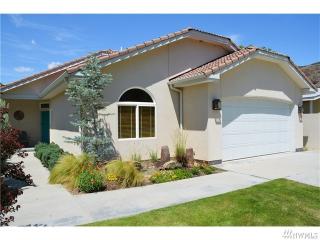 358 River Dr, George, WA 98848-9338