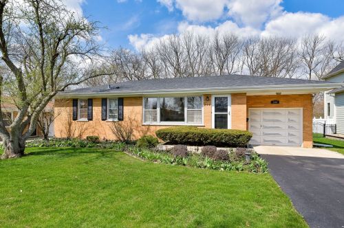 244 Linden St, Glendale Heights, IL 60137-4010
